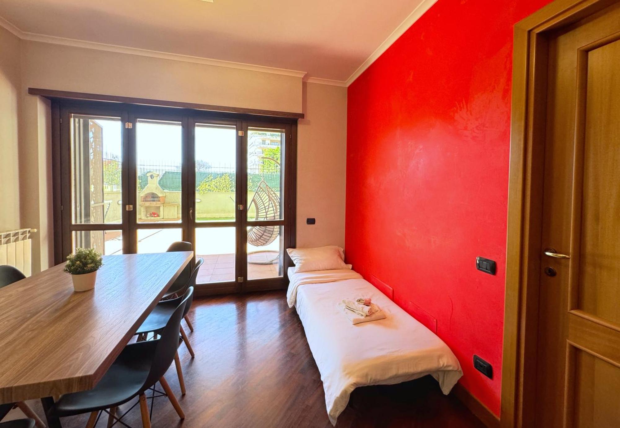 Sun Nest Apartment - Terrace & Garage Fiumicino Eksteriør bilde